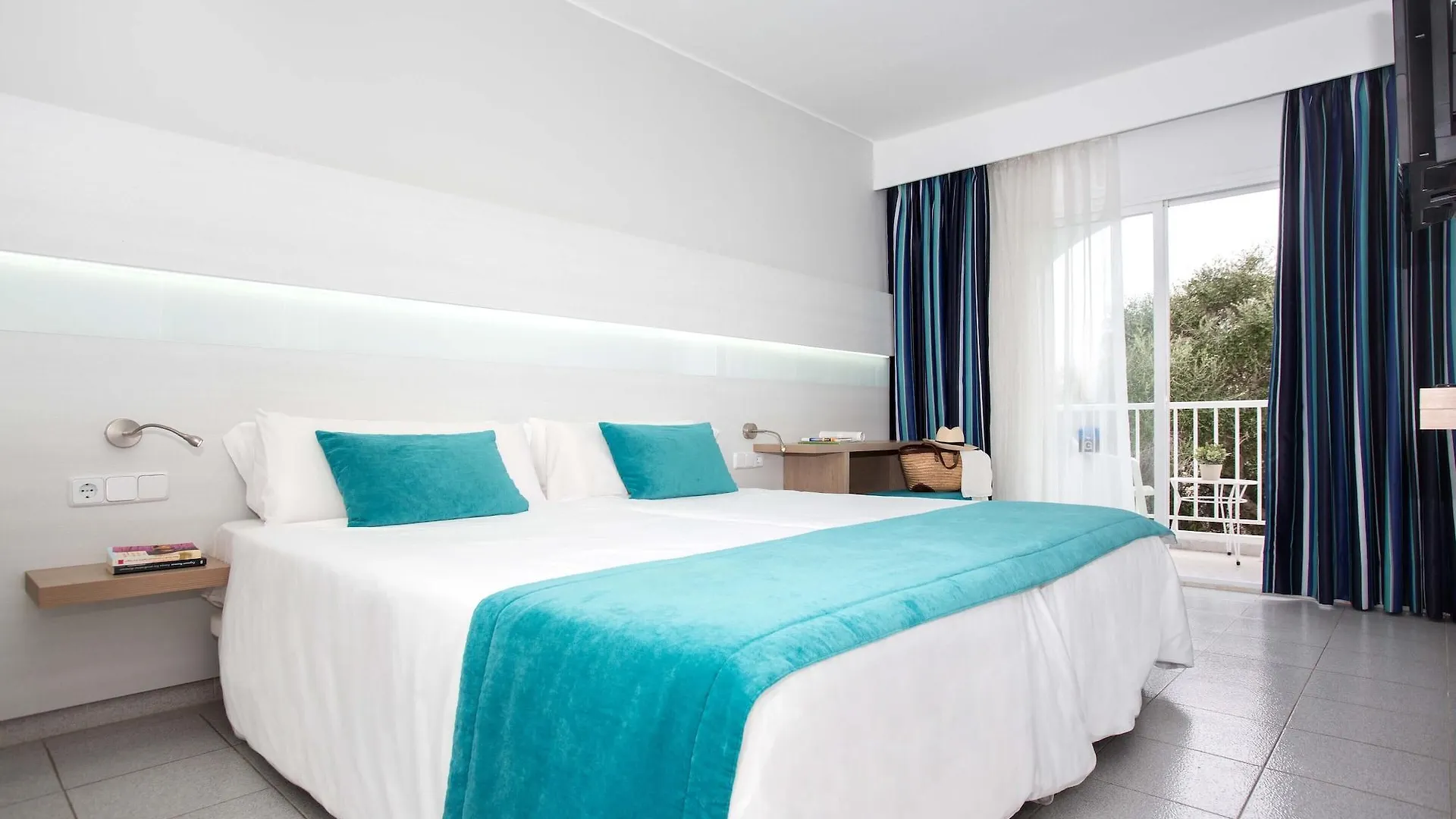 Gavimar Ariel Chico Hotel And Apartments Cala D'Or