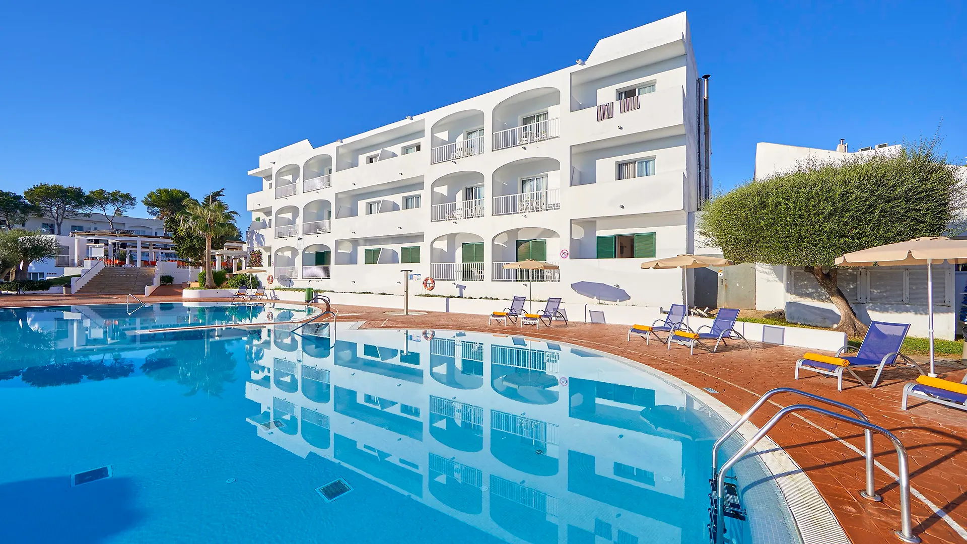 Gavimar Ariel Chico Hotel And Apartments Cala D´Or 3*,  إسبانيا