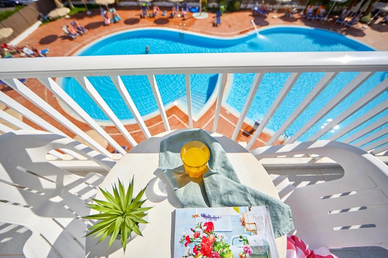 Gavimar Ariel Chico Hotel And Apartments Cala D'Or