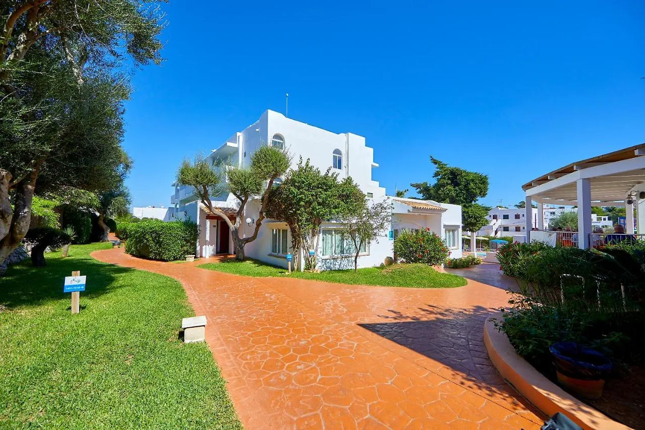 Gavimar Ariel Chico Hotel And Apartments Cala D´Or 3*,  إسبانيا