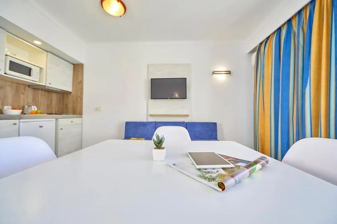 Gavimar Ariel Chico Hotel And Apartments Cala d'Or  Spain